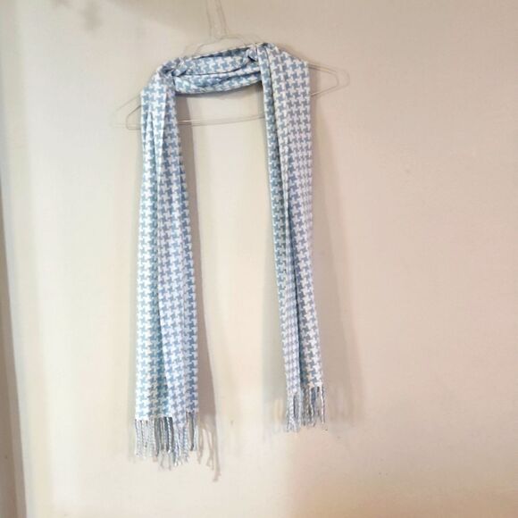 Coach scarf houdstooth blue white fringe soft womens scarf winter scarf preowned - Picture 3 of 10